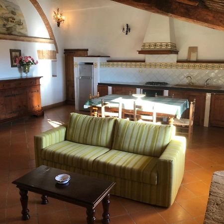 Agriturismo Fattoria Di Corsano Corsano  Eksteriør billede