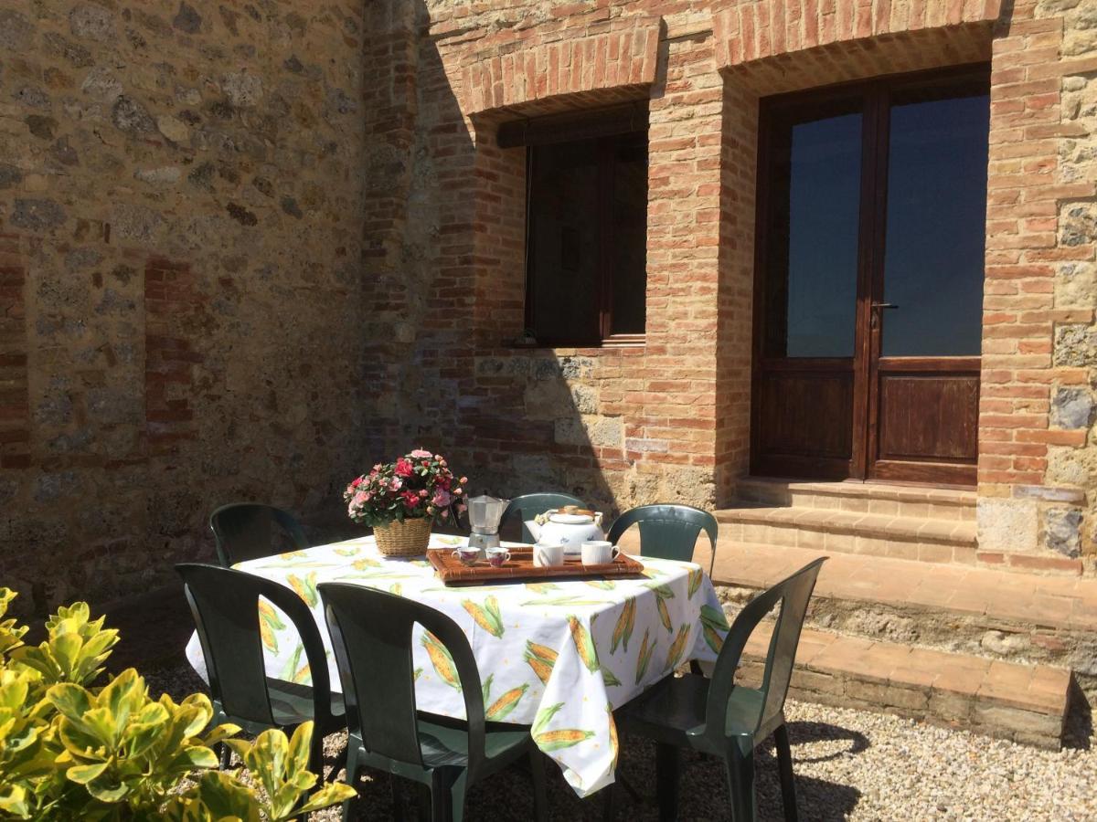 Agriturismo Fattoria Di Corsano Corsano  Eksteriør billede