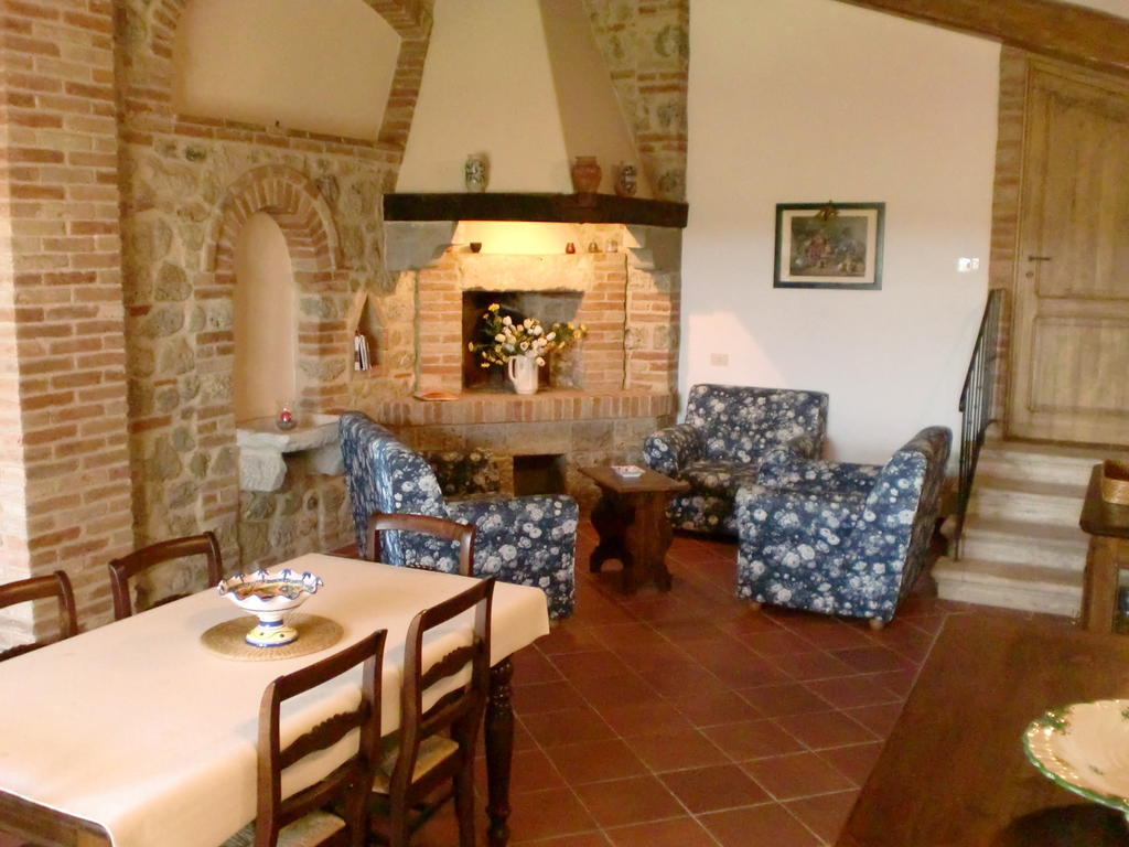 Agriturismo Fattoria Di Corsano Corsano  Værelse billede