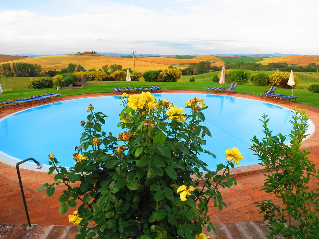 Agriturismo Fattoria Di Corsano Corsano  Eksteriør billede