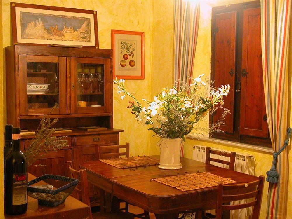 Agriturismo Fattoria Di Corsano Corsano  Eksteriør billede